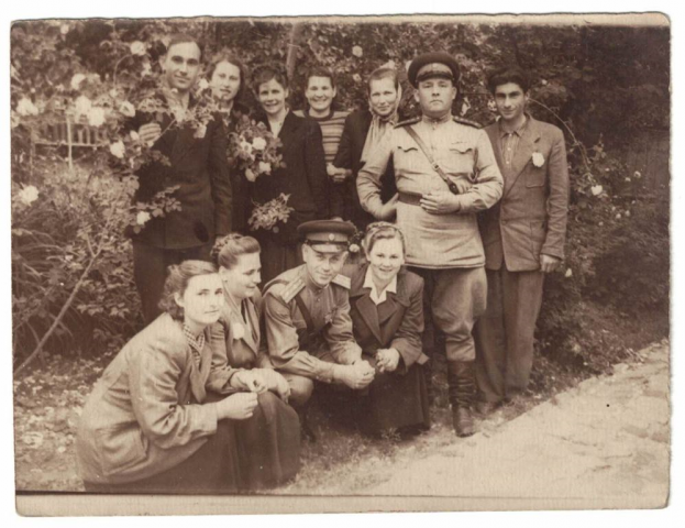 Работники военкомата станицы Красноармейской, весна 1954 год