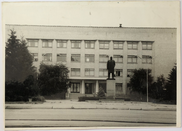На фотографии станица Красноармейская, 80-е годы